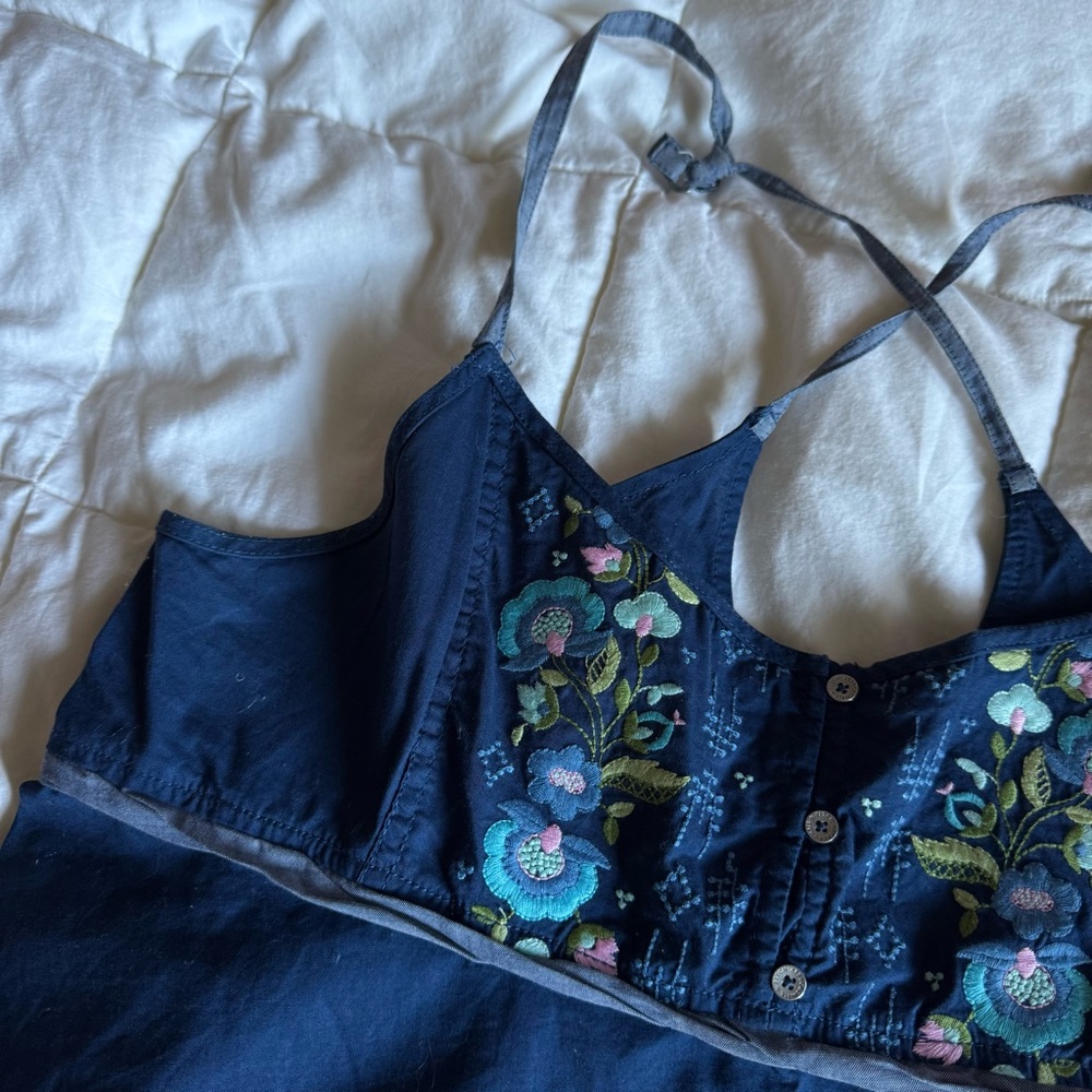 Vintage Abercrombie & Fitch Embroidered Top